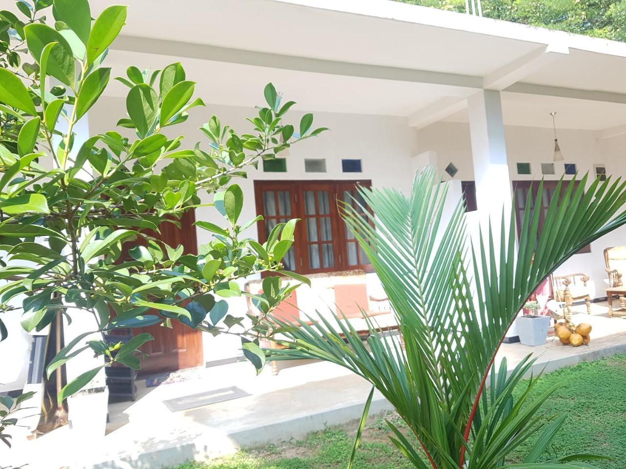 South Heaven Villa Hikkaduwa Exterior photo